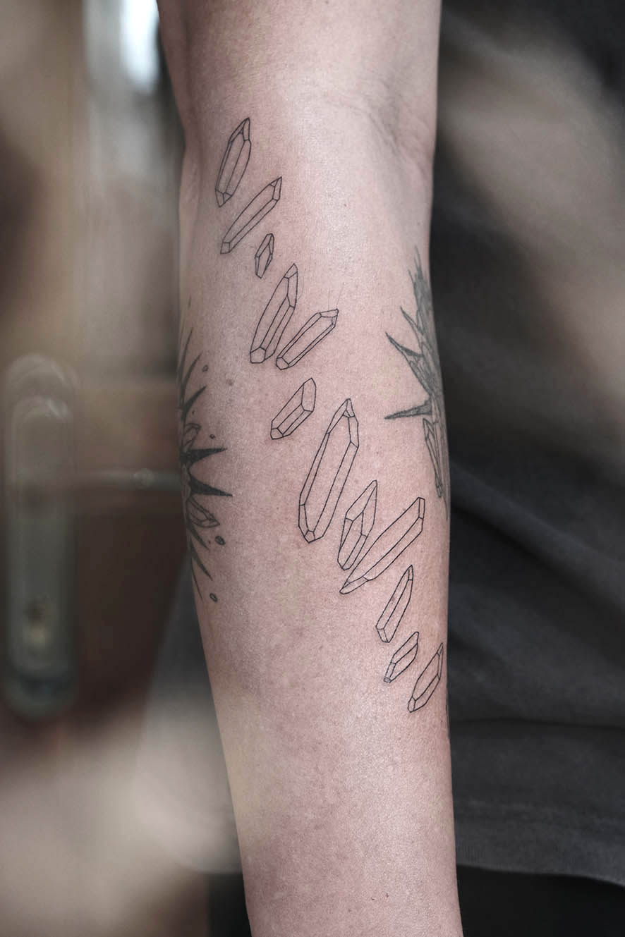 tat-M-8